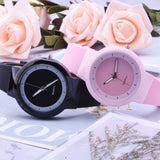 Silicone Band Analog Quartz Round Wrist Watch